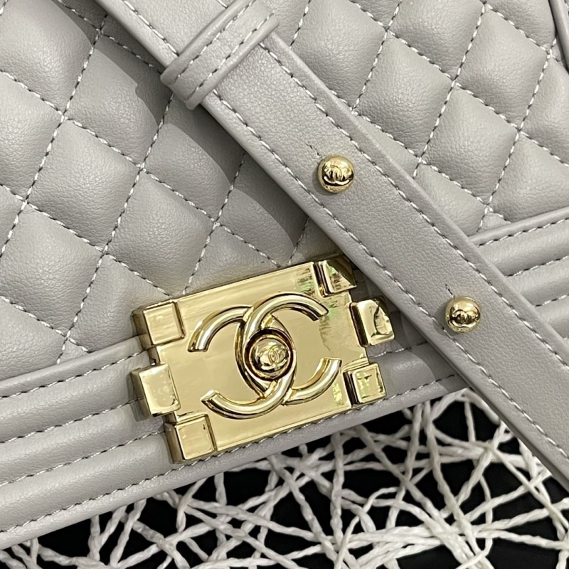 Ch**el leboy series bags
